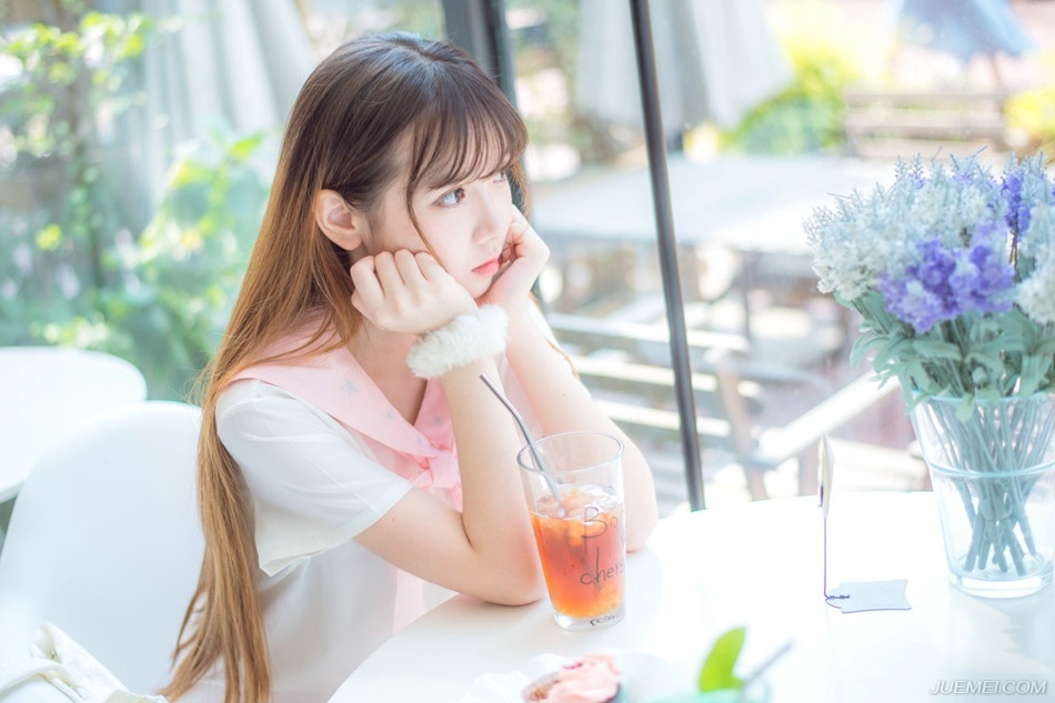 三个人的友情，必定有一个人受伤。